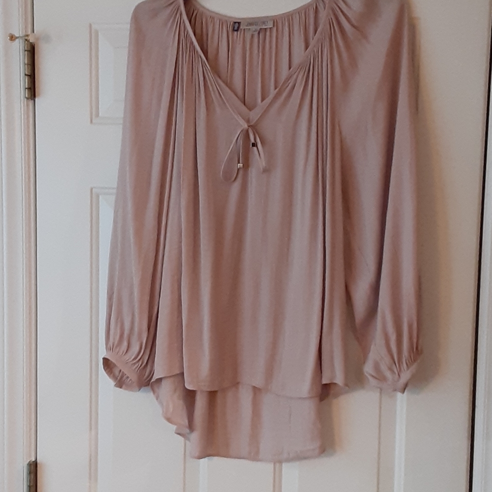 Jennifer Lopez dressy shirt